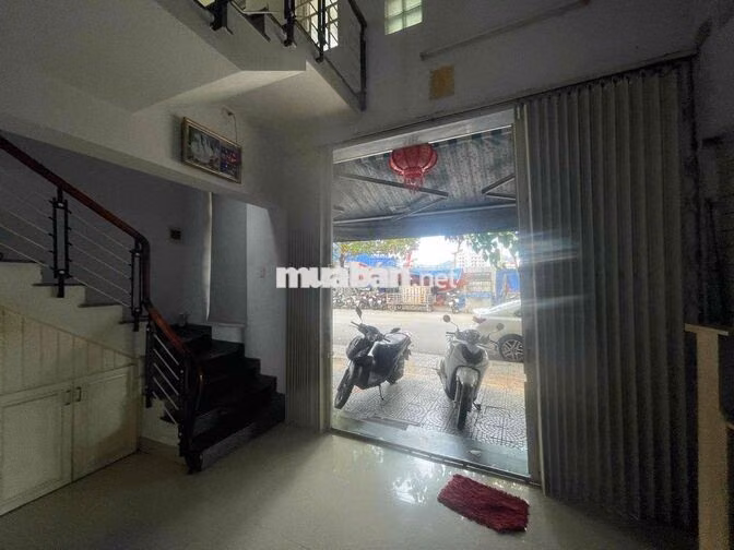 cho thuê nhà 3 tầng mt nguyễn công trứ sơn trà kd rất tốt