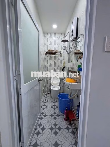 Cho thuê nhà hẻm ba gác 2pn đường Nguyễn Kim, Quận 10 