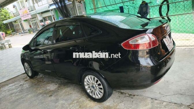 Ford Fiesta 2011 1.4L Số sàn Đen