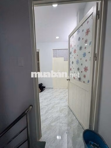 Cho thuê nhà hẻm ba gác 2pn đường Nguyễn Kim, Quận 10 