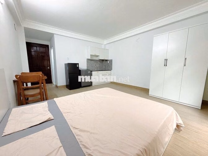 Phòng Cửa sổ 35m Full nội thất Hoàng Văn Thụ P9 Phú Nhuận ở liền