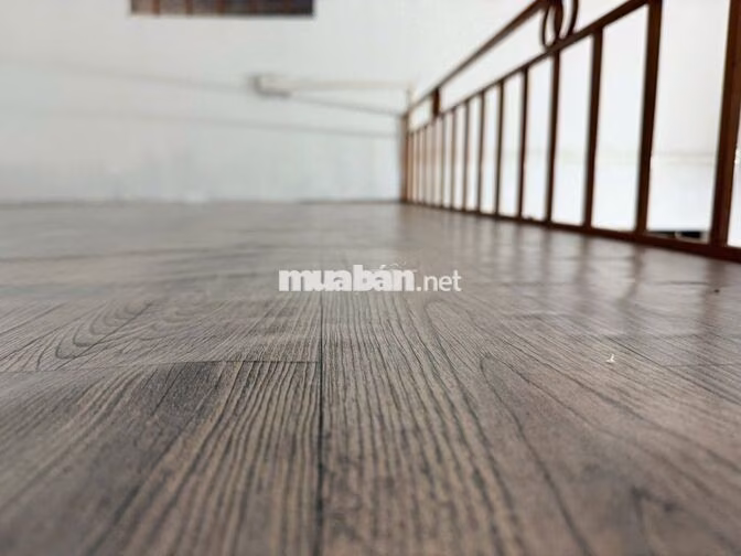 Phòng 2,5 triệu - Trần Bá Giao - GV