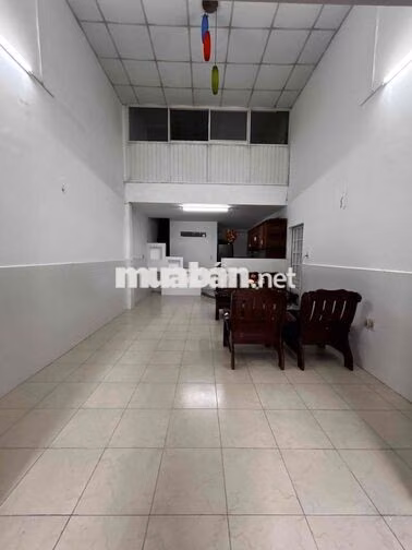 Nhà MT hẻm thông 275 Quang Trung, P.10, 3 PN, 3 WC