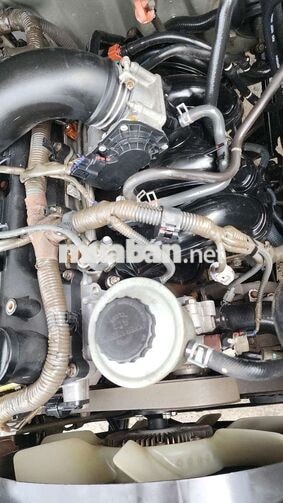 Toyota Innova Bạc Xe gia đình