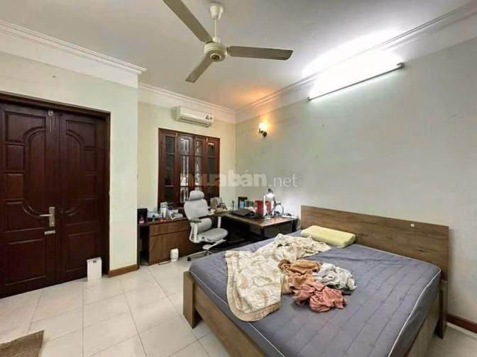 Chính chủ cho thuê nhà ngõ 62 Nguyễn Chí Thanh. DT: 65mx 5 tầng. 