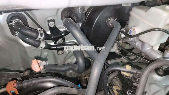 Toyota Innova Bạc Xe gia đình