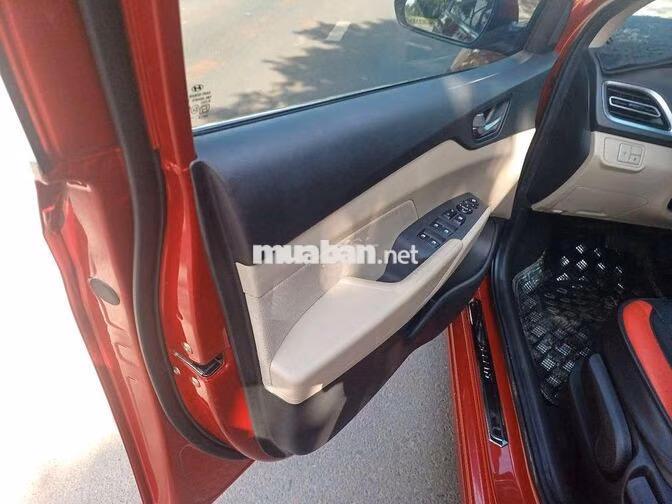 Hyundai Accent 2023 Đỏ