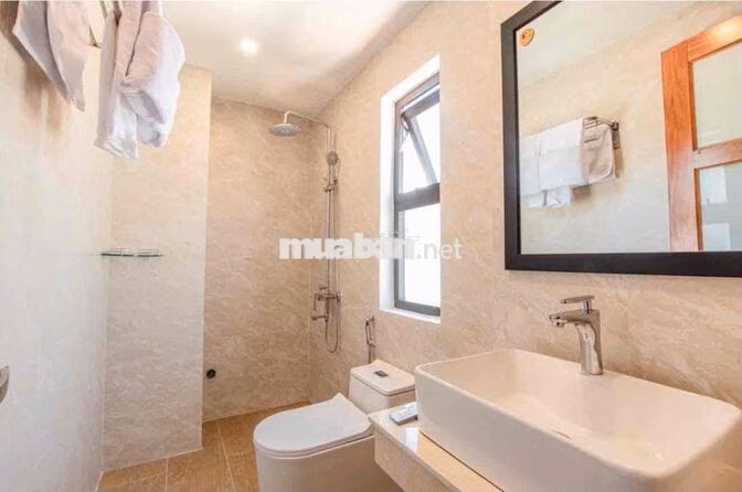Cho thuê căn hộ 2 giường gần biển Mỹ Khê
