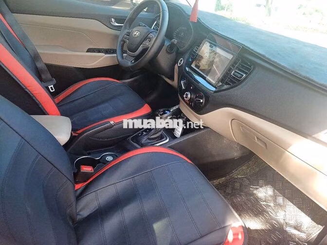 Hyundai Accent 2023 Đỏ
