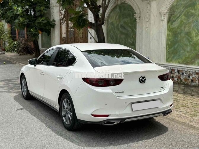 Mazda Mazda 3 Luxury 2022 Trắng 50000 km