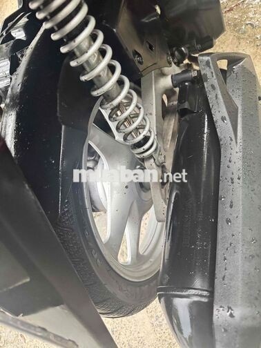 Honda Air Blade 125 Vàng đồng, đen