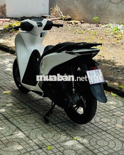 Honda SH 125i sx cuoi 2022 Trắng đen 9 chủ