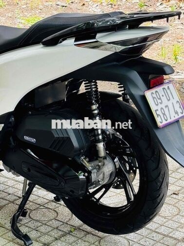 Honda SH 125i sx cuoi 2022 Trắng đen 9 chủ