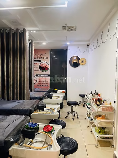 Sang Tiệm Đang Kinh Doanh tốt 