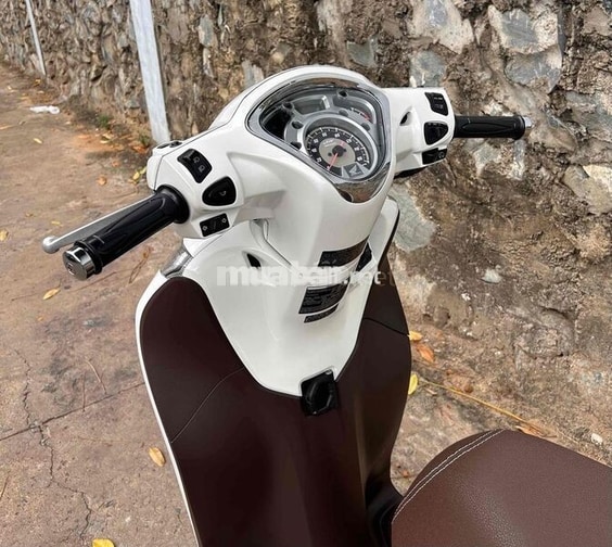 Honda SH Mode 2018 Trắng