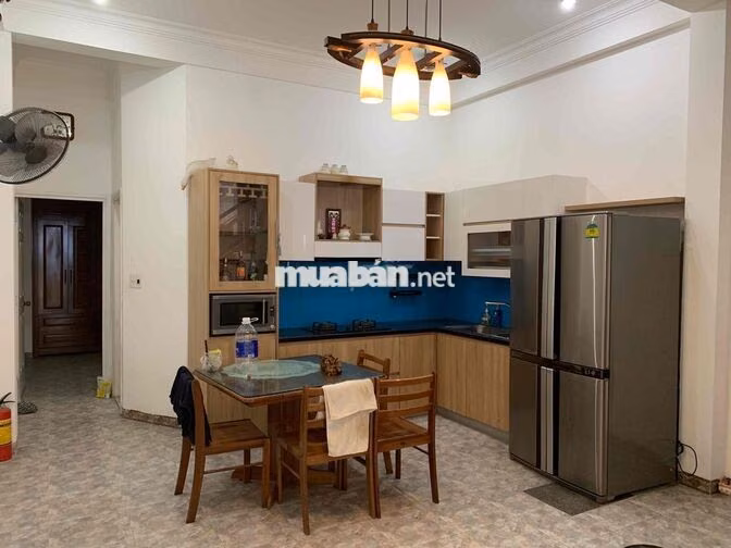 Nhà Đống Đa hẻm ô tô. Chính chủ bán