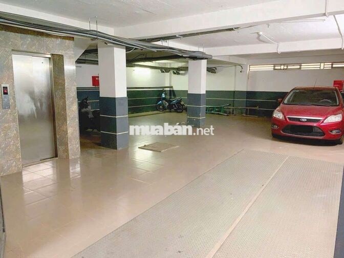 Khách Sạn Căn Hộ 7lầu 1000m 26pn 28tolet 