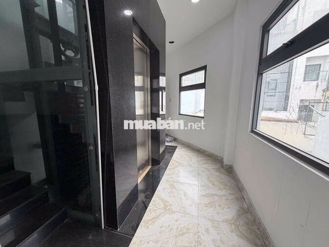 CHO THUÊ MẶT BẰNG LẦU 60m2 ĐƯỜNG CMT8 - Q3