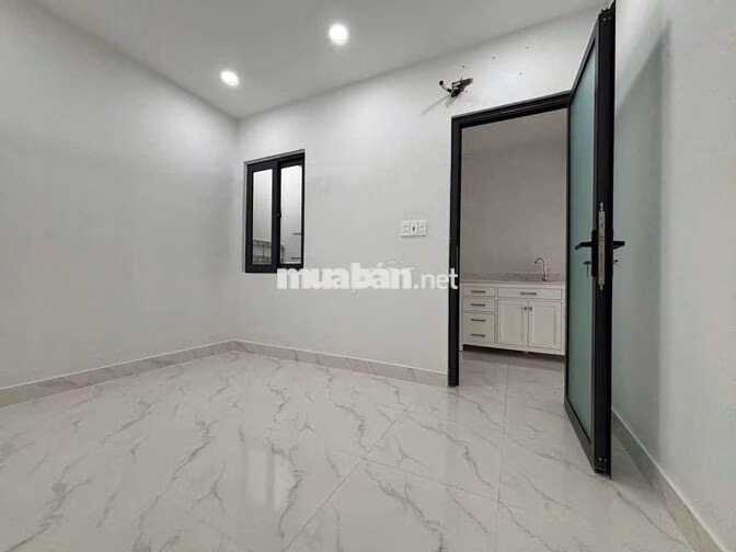 Chín Chủ Cho Thuê Nhà Mặt Tiền 4x18 1lửng 2pn 1wc 