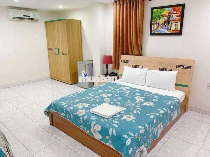 Khách Sạn Căn Hộ 7lầu 1000m 26pn 28tolet 