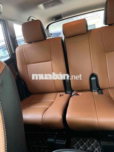 Toyota Innova 2017 Bạc 7 chỗ