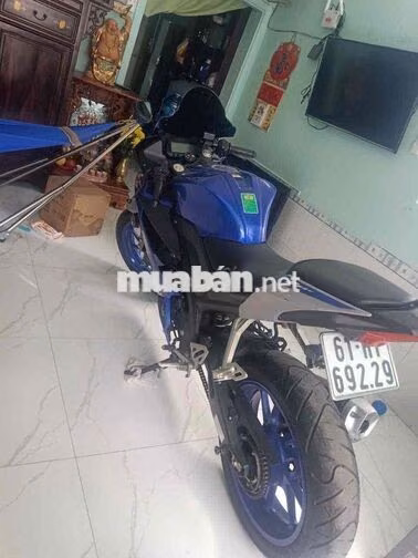 Yamaha R15 2022 Xanh