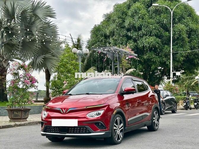 VFE34 2022 THUÊ PIN TIÊN PHONG GIÁ MỀM CÓ TRẢ GÓP