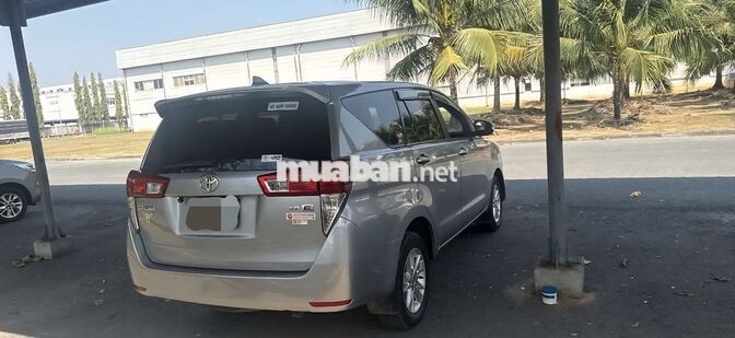 Toyota Innova 2017 Bạc 200,000km