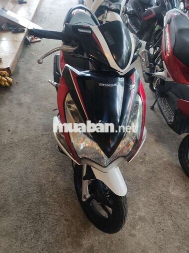 Honda Airblade 12.2011 Đỏ trắng đen nốp mới thay