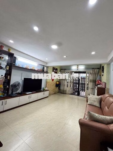 CHO THUÊ NHÀ NC GẦN CHỢ TÂN HƯƠNG - 13TRIEU - 3PN - HẺM 8M