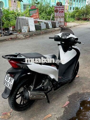 Honda SH 150i Trắng