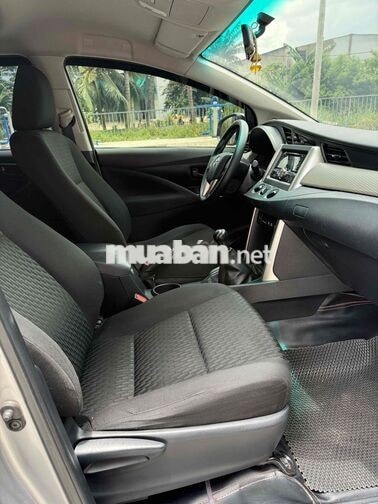 Toyota Innova cuối 2017 model 2018 xe đẹp căng