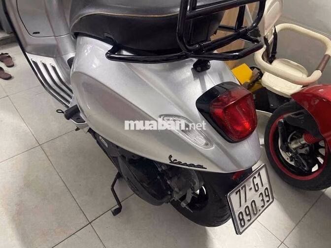 Piaggio Vespa 150 2022 Xám 8000km