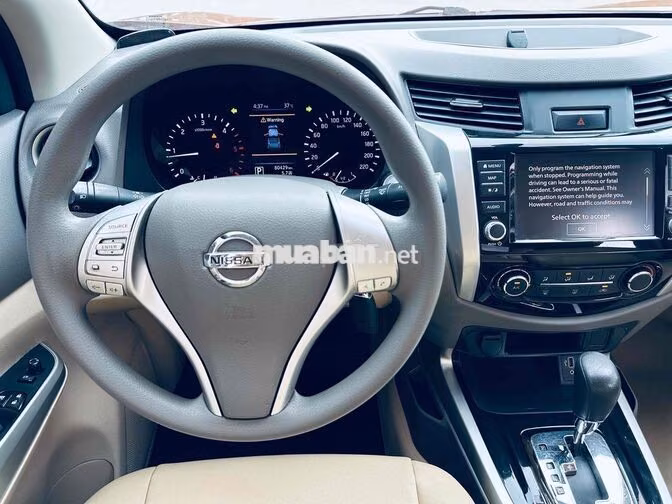 Nissan Navara EL Premium Z 2.5AT Cam 80000 km