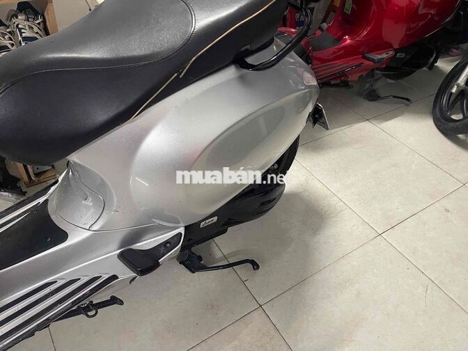 Piaggio Vespa 150 2022 Xám 8000km
