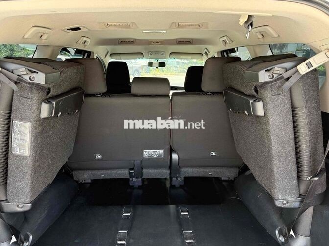 Toyota Innova cuối 2017 model 2018 xe đẹp căng
