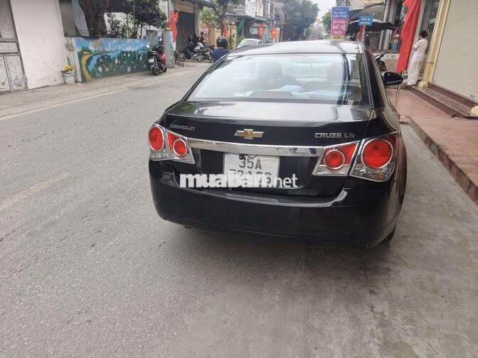 Chevrolet Cruze LS 2013 Số sàn Đen