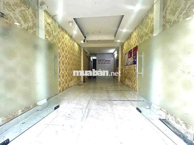 Chính chủ cho thuê mặt bằng giá rẻ ngay trung tâm Sài Gòn