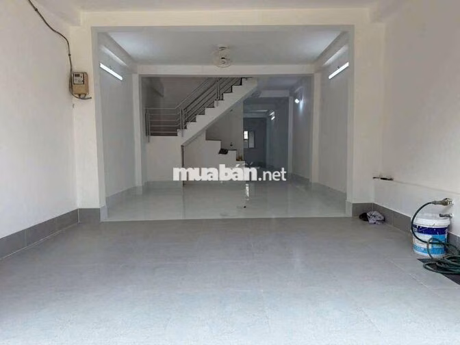 🏡 CHO THUÊ NHÀ MỚI – HẺM 378 PHẠM HỮU LẦU, QUẬN 7
