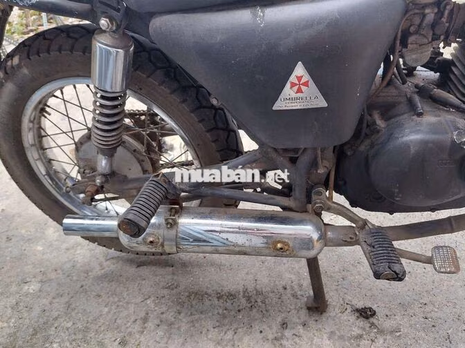 Suzuki GN125 Đen Nhật