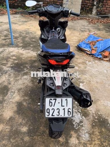 Yamaha Exciter 150 Côn tay Đen
