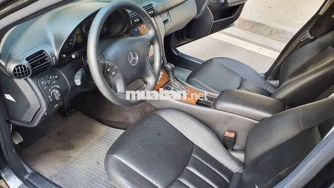Mercedes C180 2005 Đen 113.000 km
