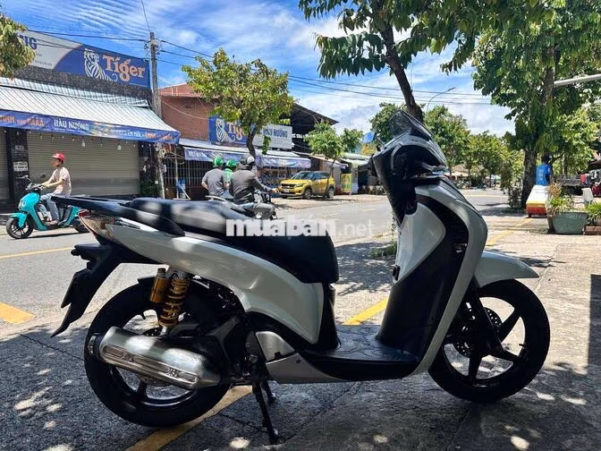 Honda SH 150i 2012 Trắng Nhập khẩu Zin