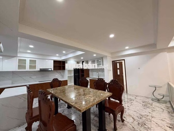 CHO THUÊ NHÀ NGUYÊN CĂN 2PN 1 TRỆT 1 LẦU NGAY CẦU TÂN THUẬN SÁT QUẬN 4
