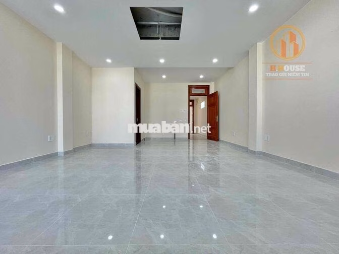 CHO THUÊ NHÀ LÀM VĂN PHÒNG CTY ĐƯỜNG HẺM XE HƠI CỘNG HOÀ