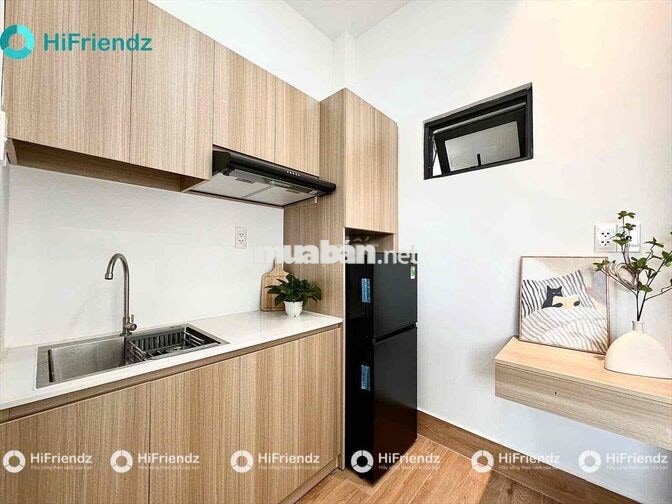 FULL NỘI THẤT NGAY TRUNG TÂM THÀNH PHỐ GẦN SÂN BAY VÀ CÁC TRƯỜNG ĐH