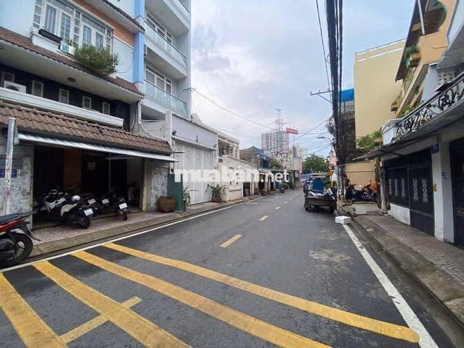CHO THUÊ MẶT BẰNG VỪA Ở VỪA KINH DOANH NGAY MT ĐƯỜNG GẦN CV PHÚ LÂM