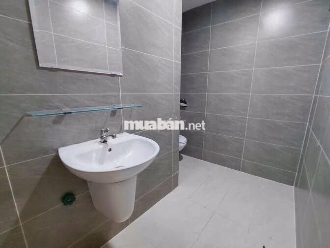Cho thuê Shophouse Green River Dt151m2 giá 15tr 1 trệt 1 lầu có 2PN Q8
