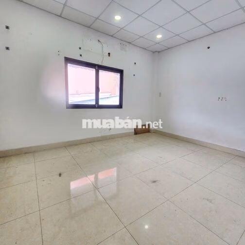 Cho thuê nhà 262/Lũy Bán Bích, 5 x 16m ( DTSD:160m2), 2 tầng, chỉ 10tr
