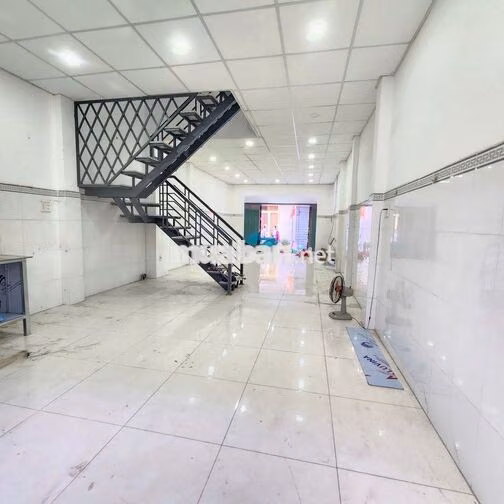 Cho thuê nhà 262/Lũy Bán Bích, 5 x 16m ( DTSD:160m2), 2 tầng, chỉ 10tr
